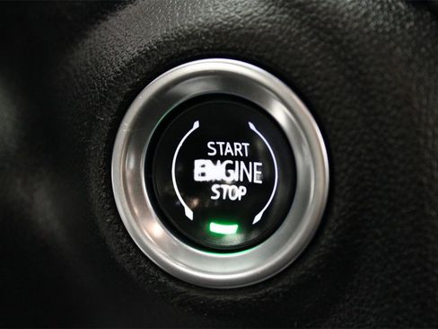 Used 2020 GMC Sierra 2500 Denali image 28