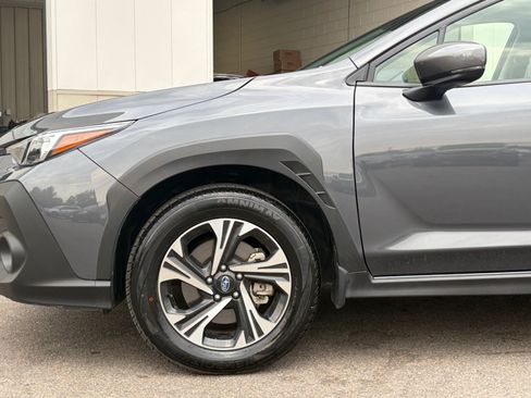Used 2025 Subaru Crosstrek 2.5i Limited AWD/4WD image 10