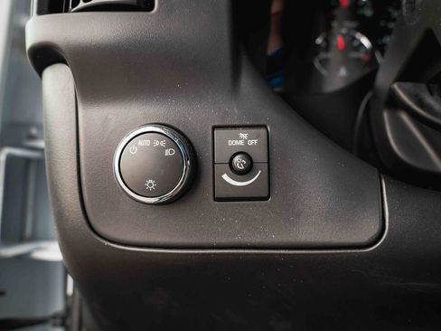 New 2025 Chevrolet Express 3500 w/ Power Convenience Package image 19