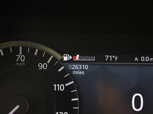 Used 2023 Land Rover Discovery S R-Dynamic image 42