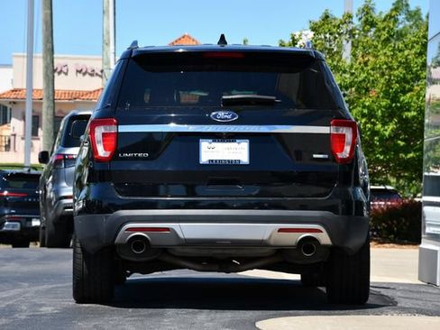 Used 2016 Ford Explorer Limited w/ Equipment Group 301A AWD/4WD image 9