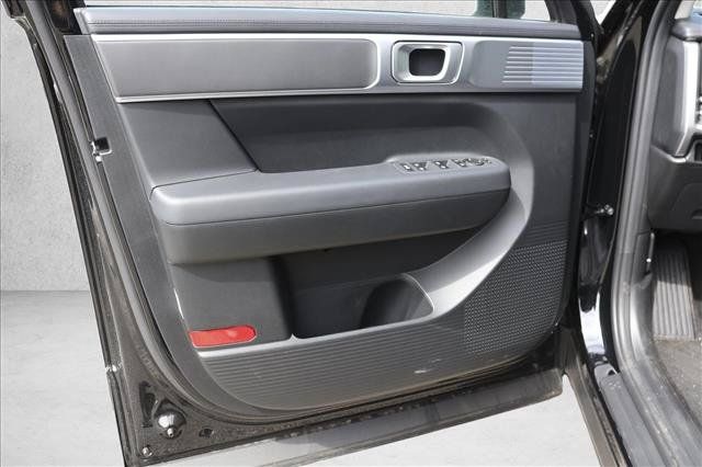 Used 2026 Hyundai Santa Fe SE AWD/4WD image 12