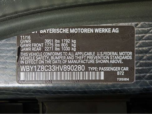 Used 2017 BMW i3 94 Ah w/Range Extender image 25