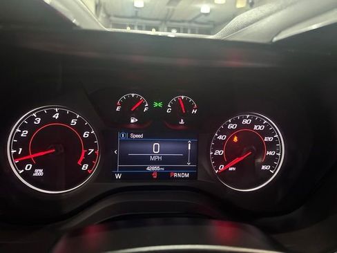 Used 2023 Chevrolet Camaro LT RWD image 24