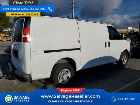 Used 2016 Chevrolet Express 2500 RWD image 4