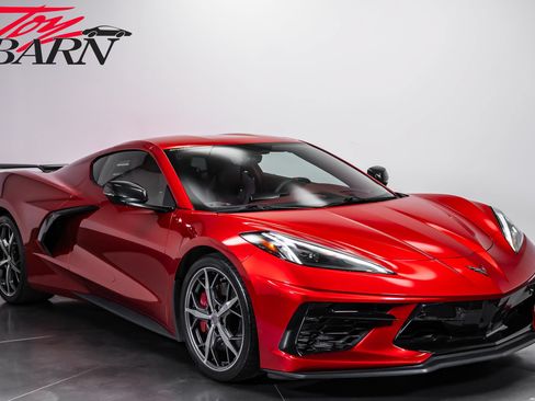 Used 2022 Chevrolet Corvette Stingray Premium Cpe w/ Z51 Performance Package RWD image 15