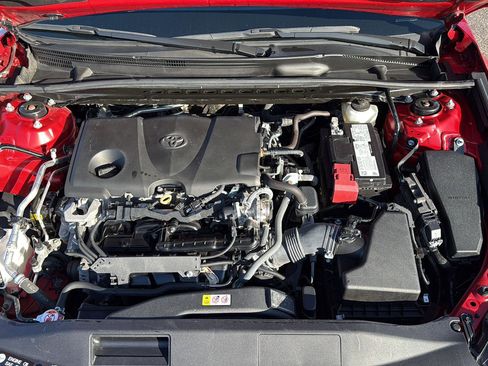 Used 2023 Toyota Camry SE image 29