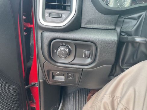 Used 2022 RAM 1500 Big Horn image 13