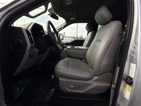 Used 2018 Ford F150 Lariat image 13