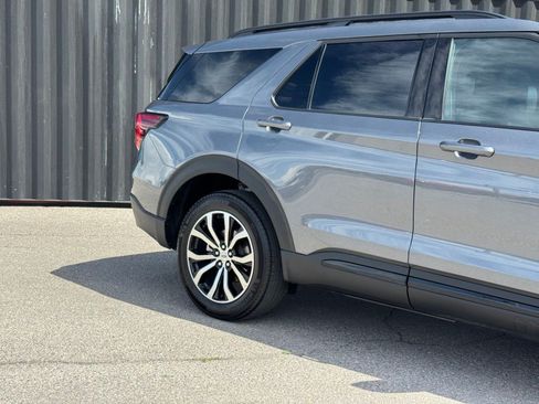 Used 2026 Ford Explorer ST-Line AWD/4WD image 5