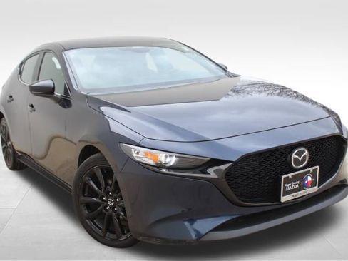 Certified 2024 MAZDA MAZDA3 s image 3