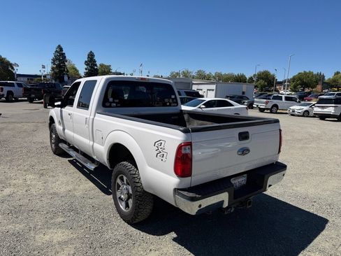 Used 2016 Ford F350 Lariat AWD/4WD image 3