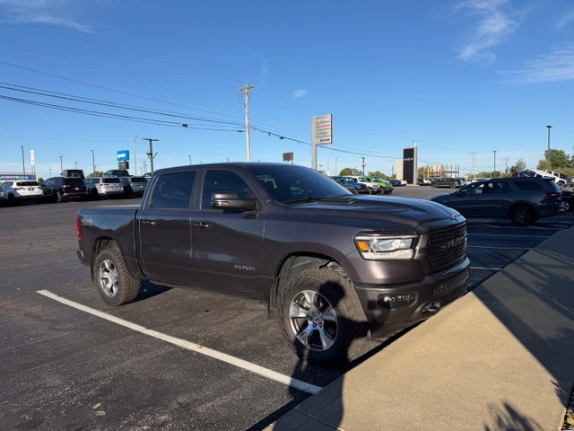 Used 2024 RAM 1500 Laramie AWD/4WD image 7