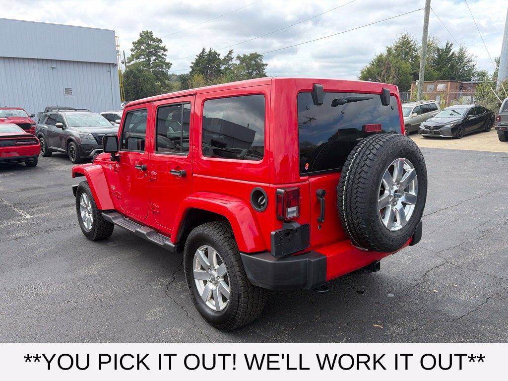 Used 2017 Jeep Wrangler Unlimited Sahara w/ Connectivity Group AWD/4WD image 4