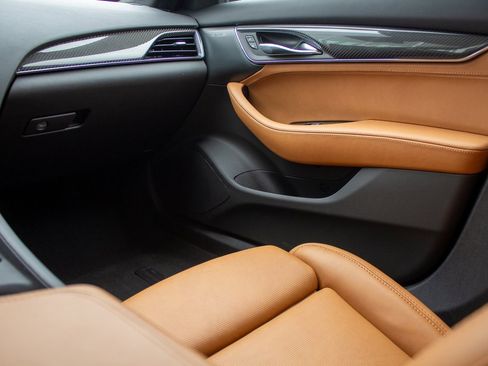 Used 2025 Cadillac CT5 V image 20