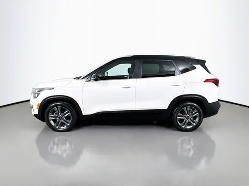 Used 2022 Kia Seltos S FWD image 2