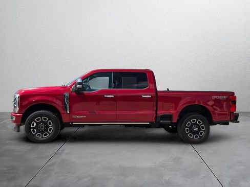 Used 2024 Ford F250 Platinum w/ FX4 Off-Road Package AWD/4WD image 2