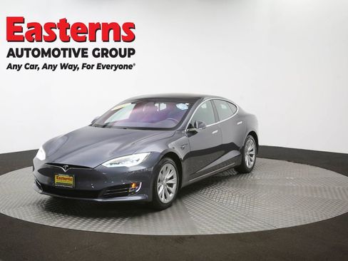 Used 2018 Tesla Model S 75D image 53