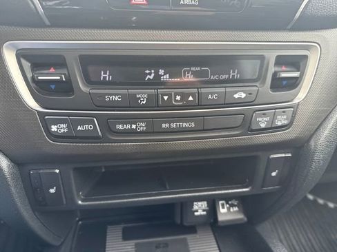 Used 2022 Honda Passport TrailSport image 34