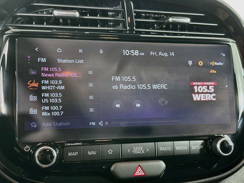 Used 2025 Kia Soul S FWD image 21