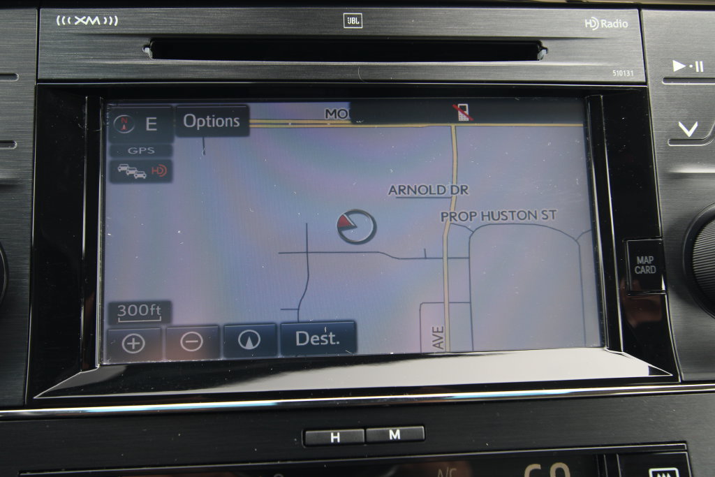 Used 2018 Toyota Avalon Limited w/ All Weather Liner Package FWD image 12