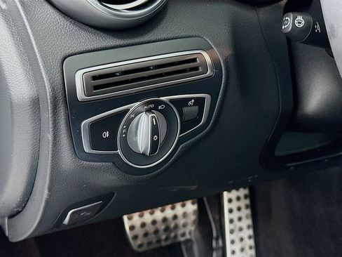 Used 2021 Mercedes-Benz C 300 4MATIC Sedan image 10