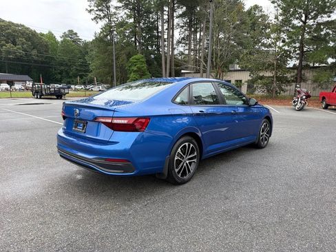 Used 2023 Volkswagen Jetta Sport FWD image 5