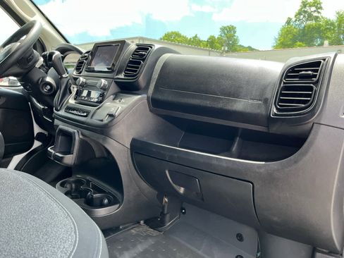 Used 2023 RAM ProMaster 2500 FWD image 28