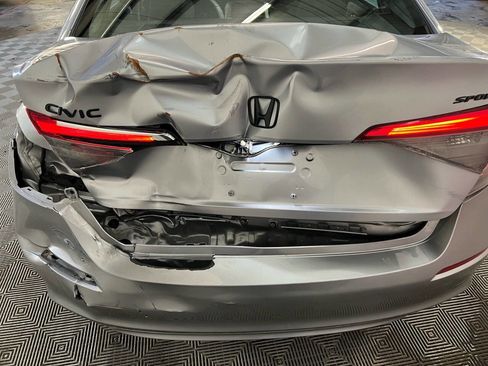 Used 2022 Honda Civic Sport image 15