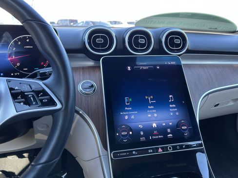 Used 2023 Mercedes-Benz C 300 C 300 image 32