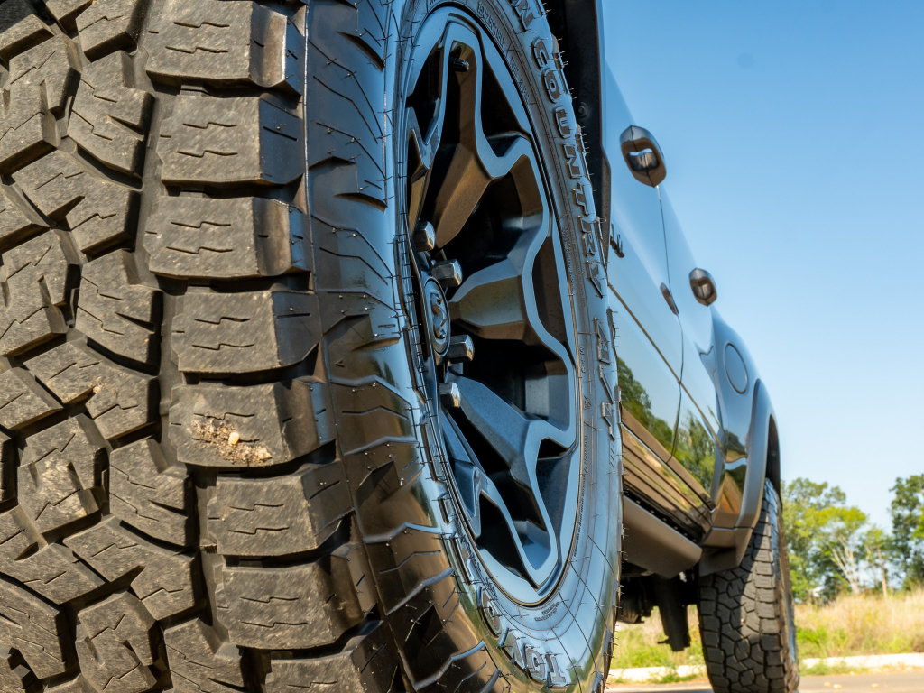 Used 2022 RAM 1500 TRX w/ TRX Level 2 Equipment Group AWD/4WD image 9