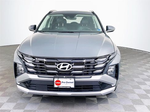 Certified 2025 Hyundai Tucson SEL AWD/4WD image 2