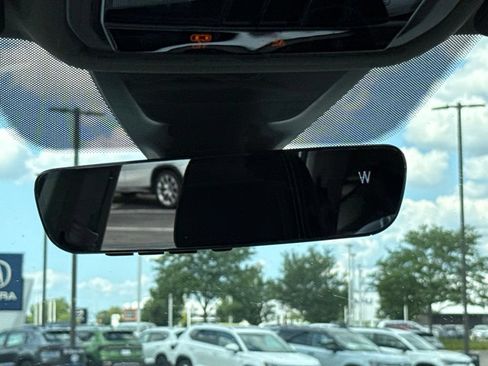 Used 2026 Volkswagen Atlas SE w/ Panoramic Sunroof Package AWD/4WD image 27