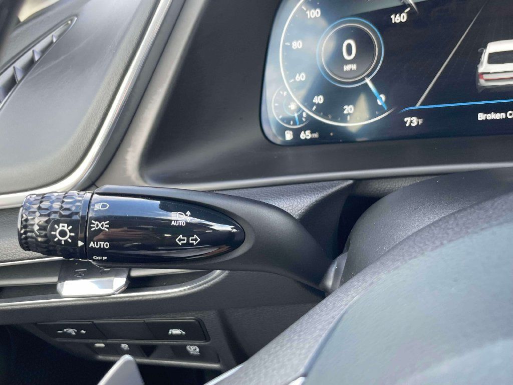 Used 2023 Hyundai Sonata Limited w/ Cargo Package FWD image 24