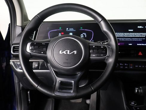 Used 2025 Kia Sportage EX w/ Premium Package FWD image 38