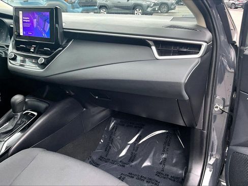 Used 2024 Toyota Corolla LE image 15