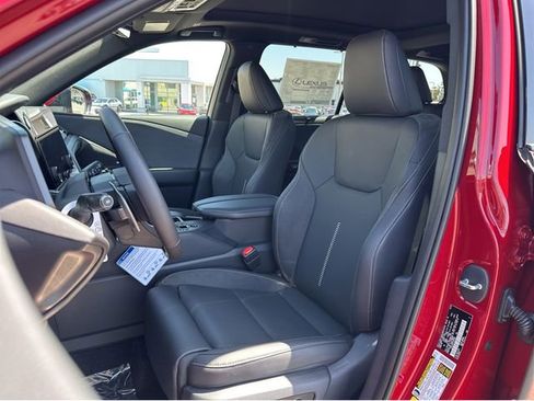 New 2026 Lexus TX 550h AWD Plug-In Hybrid image 15