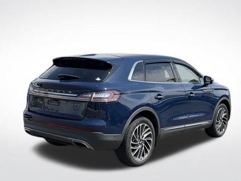 Used 2019 Lincoln Nautilus Reserve AWD/4WD image 6