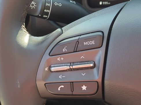 Used 2022 Hyundai Kona Limited w/ Cargo Package image 27