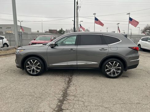 Used 2024 Acura MDX SH-AWD w/ Technology Package image 10