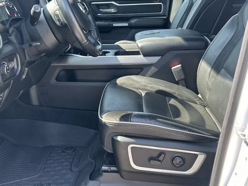 Used 2021 RAM 1500 Laramie w/ Sport Appearance Package AWD/4WD image 9