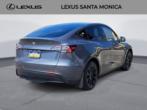 Used 2023 Tesla Model Y Long Range AWD/4WD image 5