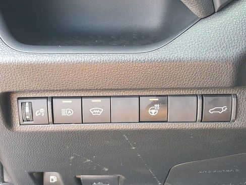 Used 2024 Toyota RAV4 XLE w/ Convenience Package AWD/4WD image 27