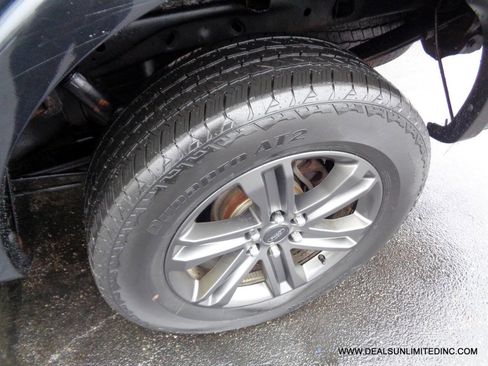 Used 2013 Ford F150 Lariat w/ Luxury Equipment Group image 6