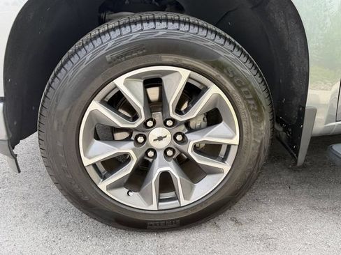 Used 2019 Chevrolet Silverado 1500 RST w/ All-Star Edition AWD/4WD image 9