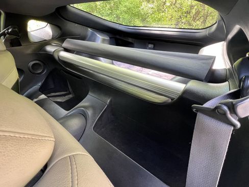 Used 2009 Nissan 370Z Touring w/ Sport Pkg RWD image 33