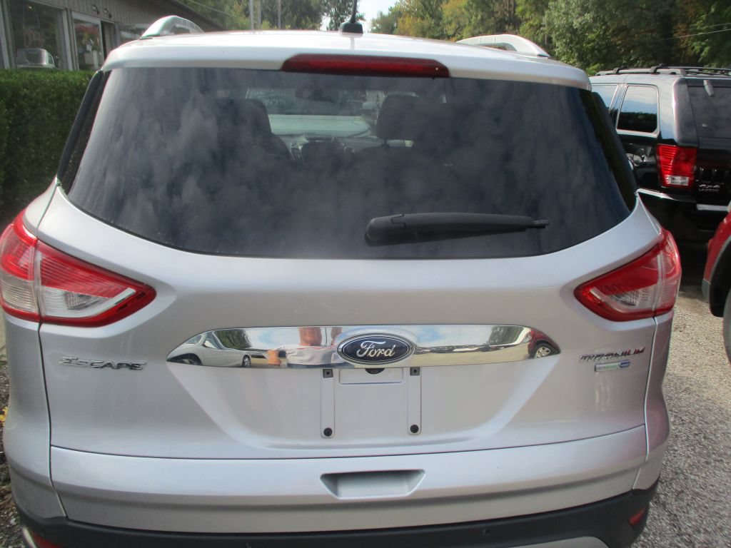 Used 2016 Ford Escape Titanium AWD/4WD image 5