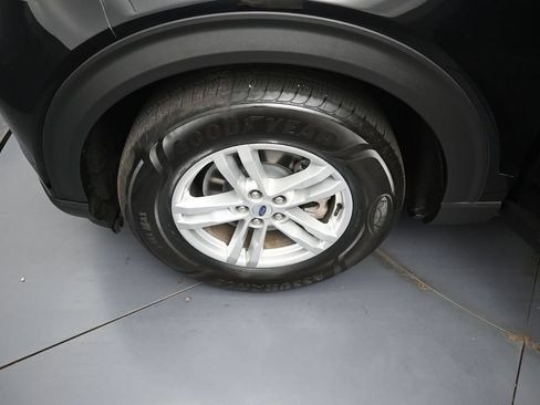 Used 2020 Ford Explorer XLT RWD image 36