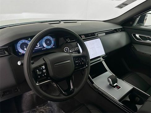 Used 2025 Land Rover Range Rover Velar S image 9