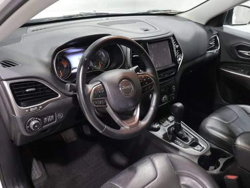Used 2019 Jeep Cherokee Limited AWD/4WD image 15